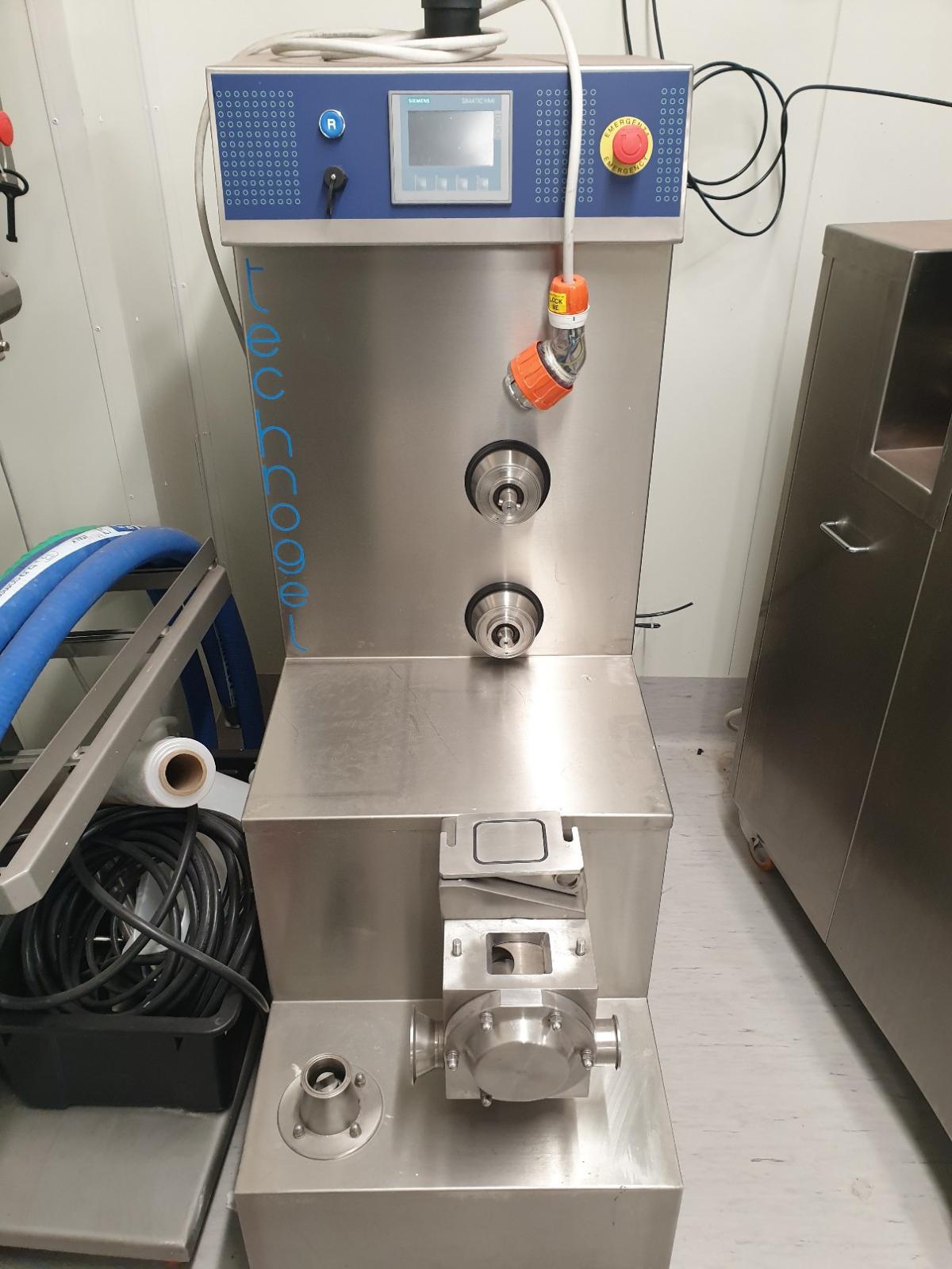 Proquip Solutions Technogel Fruit Feeder